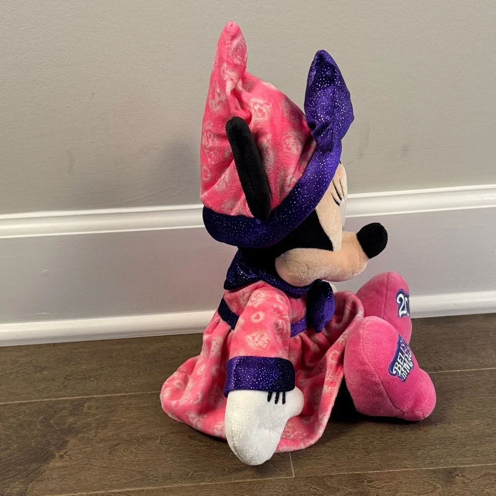 Disney Parks Minnie Mouse Believe in the Magic 2013 Plush Pink Purple Stuffie